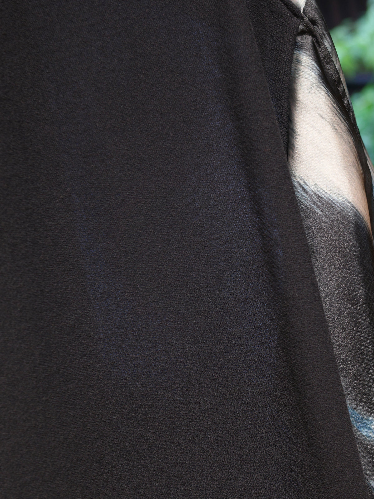T-shirt with ribbed collar