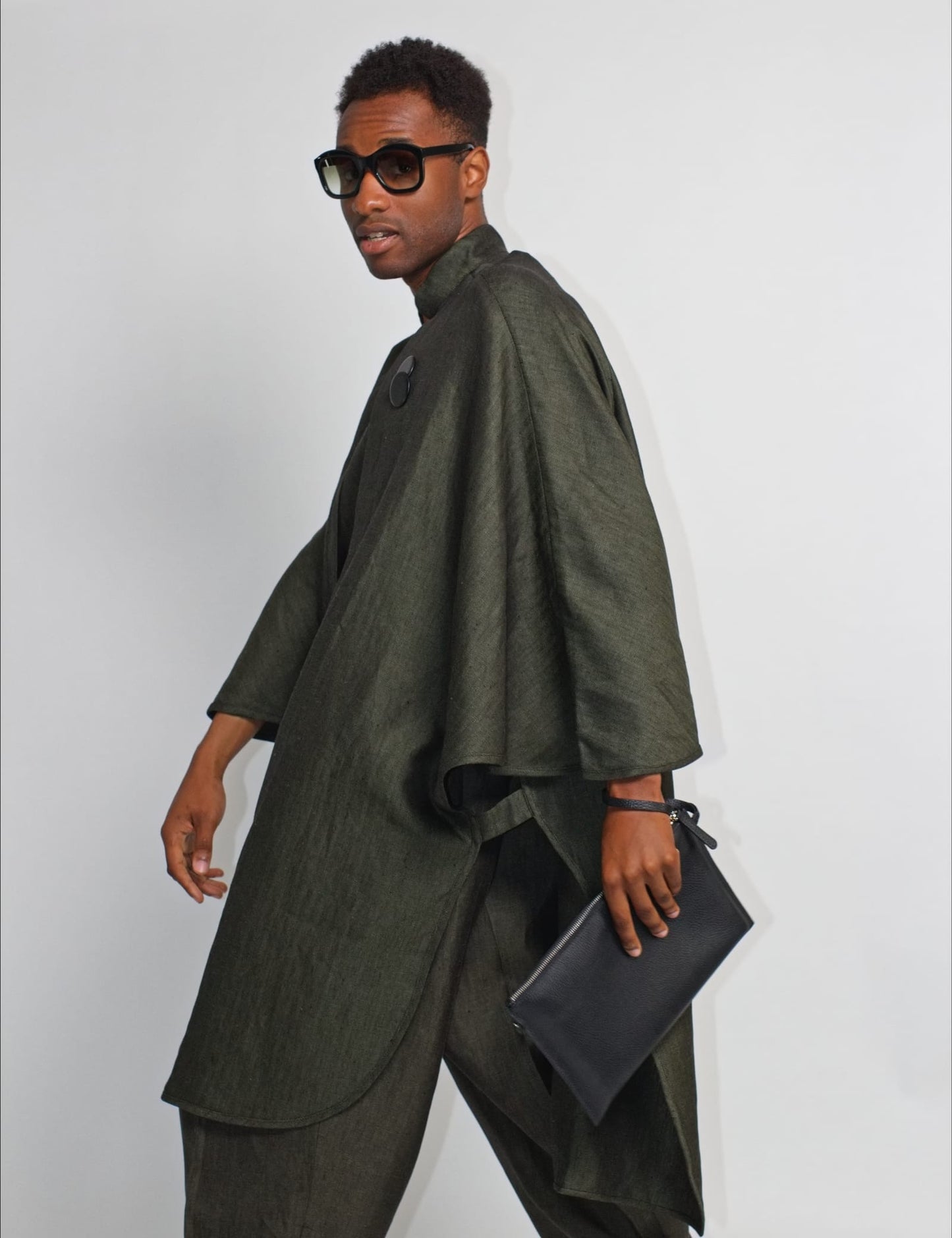 T MANILLA ENVELOPE
