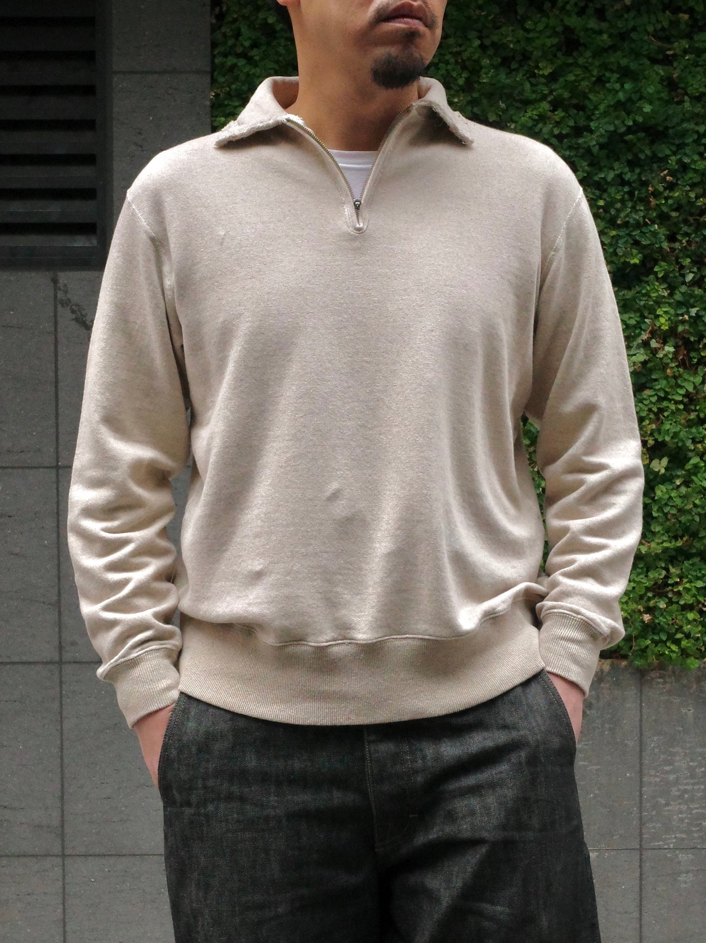 HALF ZIP TOP