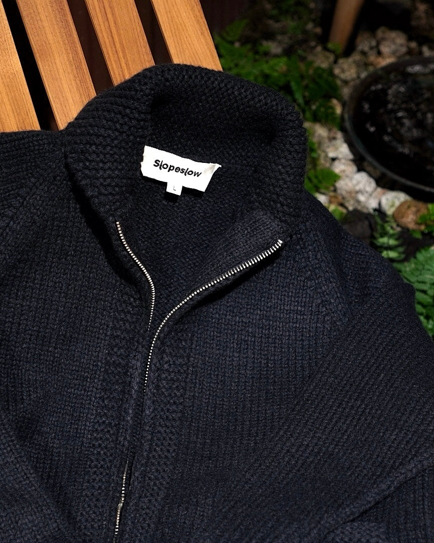 COWICHAN SWEATER / YAK & LUMB MULTI PLY HAND KNITTING