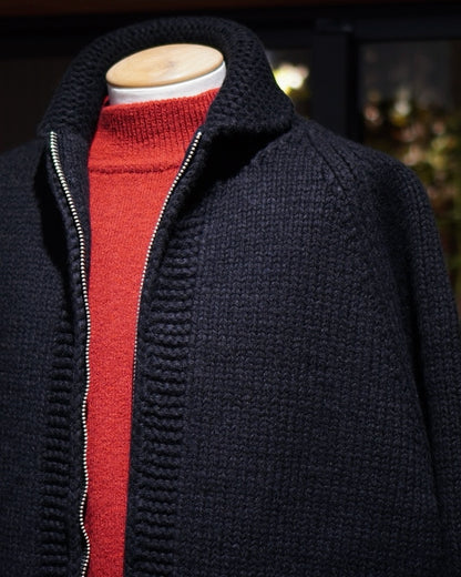 COWICHAN SWEATER / YAK & LUMB MULTI PLY HAND KNITTING