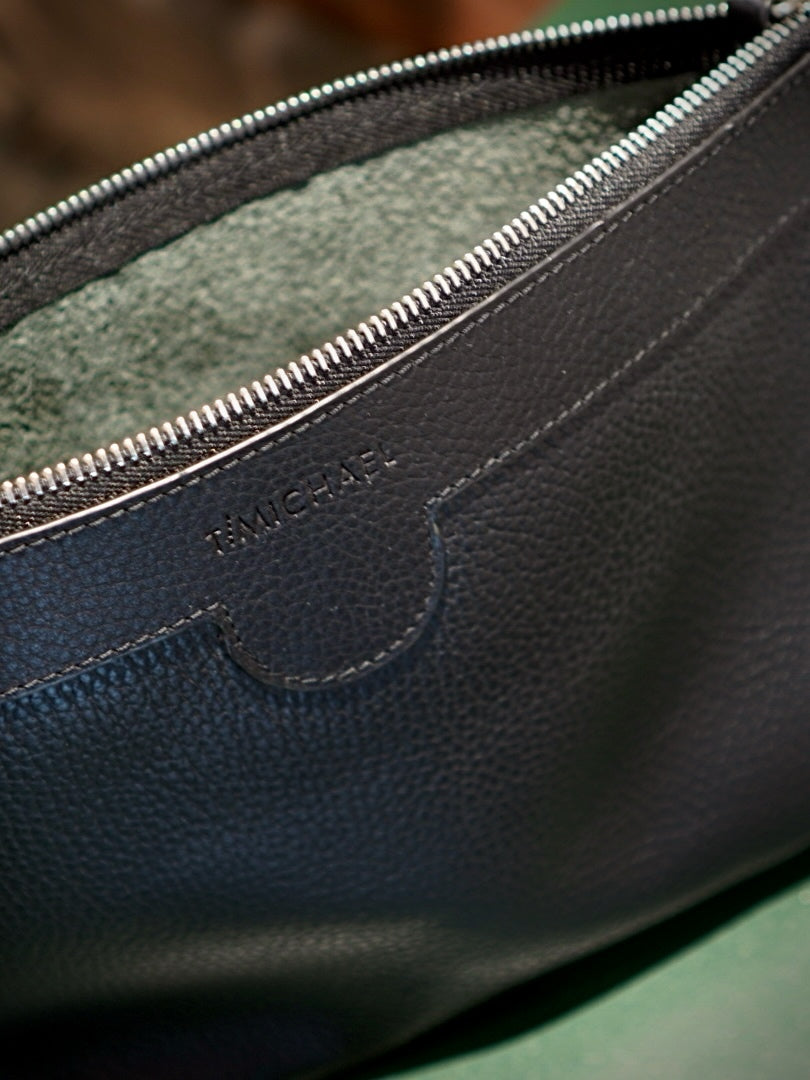 T MANILLA ENVELOPE
