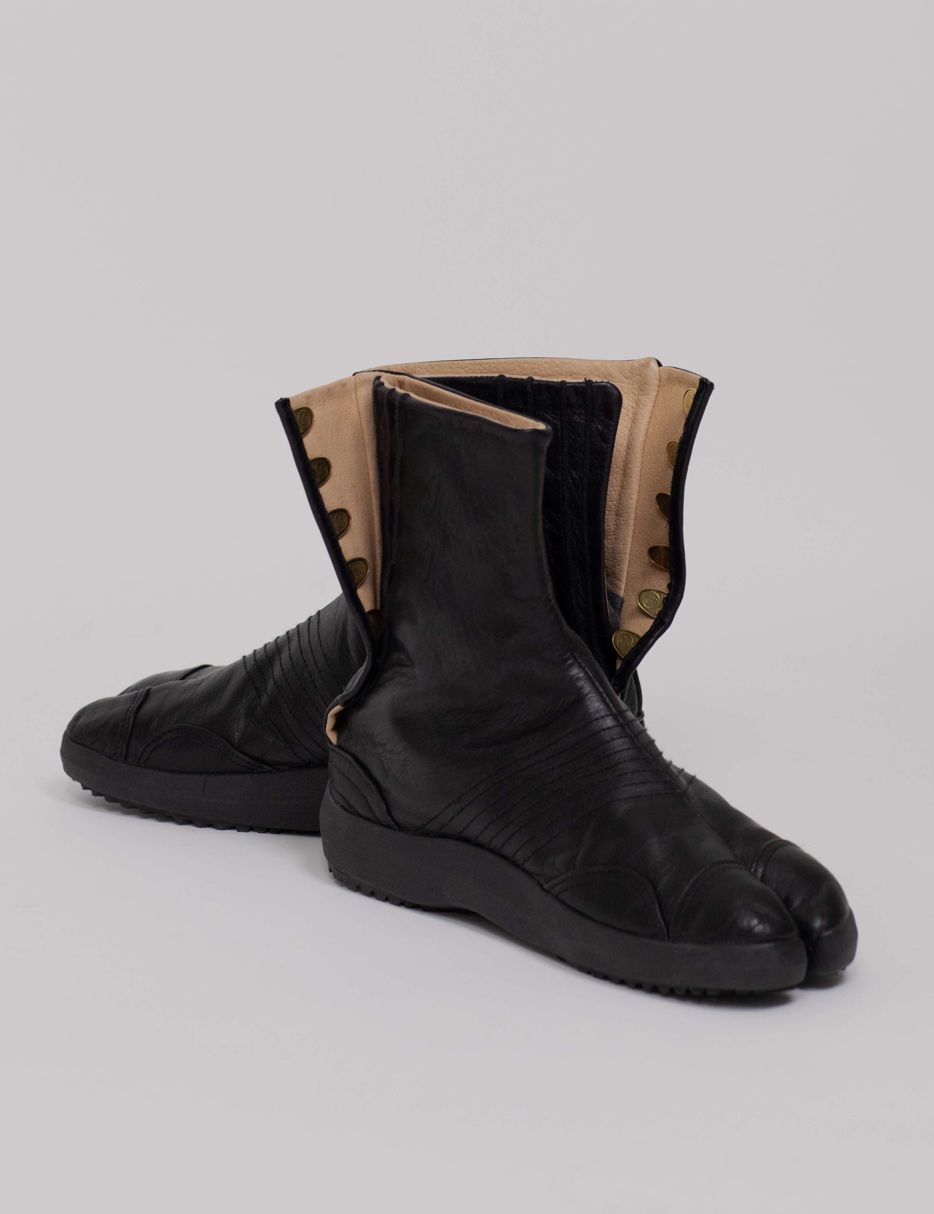 T JIKATABI – SheekiT