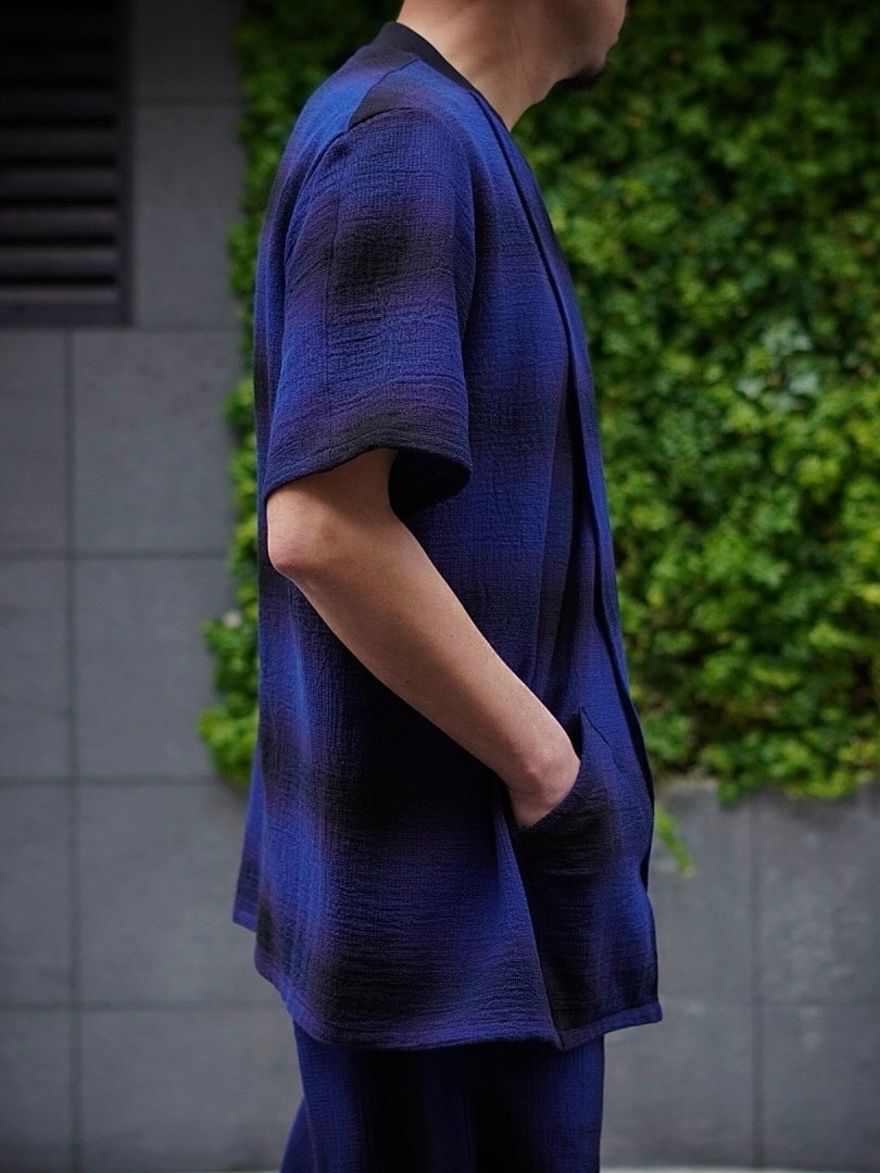 RIBBED NECK NO SIDE SEAM TEE SHIRT