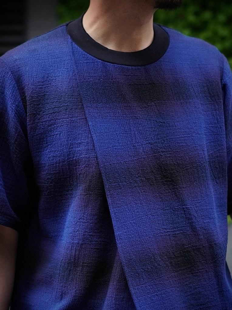 RIBBED NECK NO SIDE SEAM TEE SHIRT